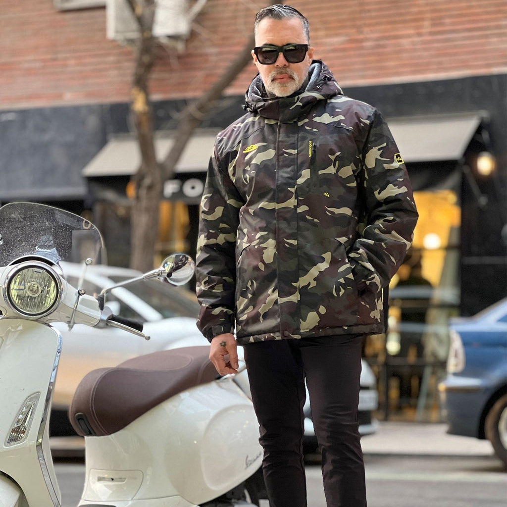 Men's Water-Repellent Winter Ski Jacket with Fleece Lining - Insulated, Breathable, and Stylish Outerwear for Cold Weather Adventures