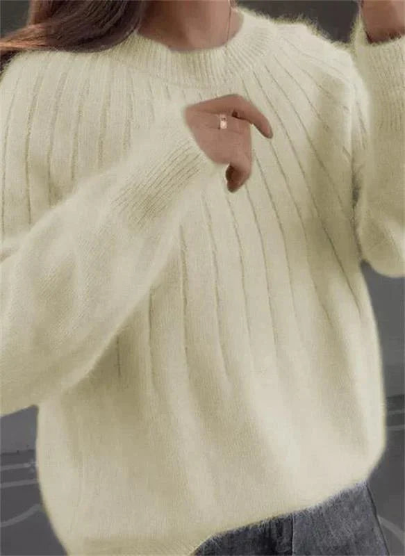 Cozy Women's Fluffy Cashmere-Feel Knitted Jumper - Soft, Stylish & Warm Sweater