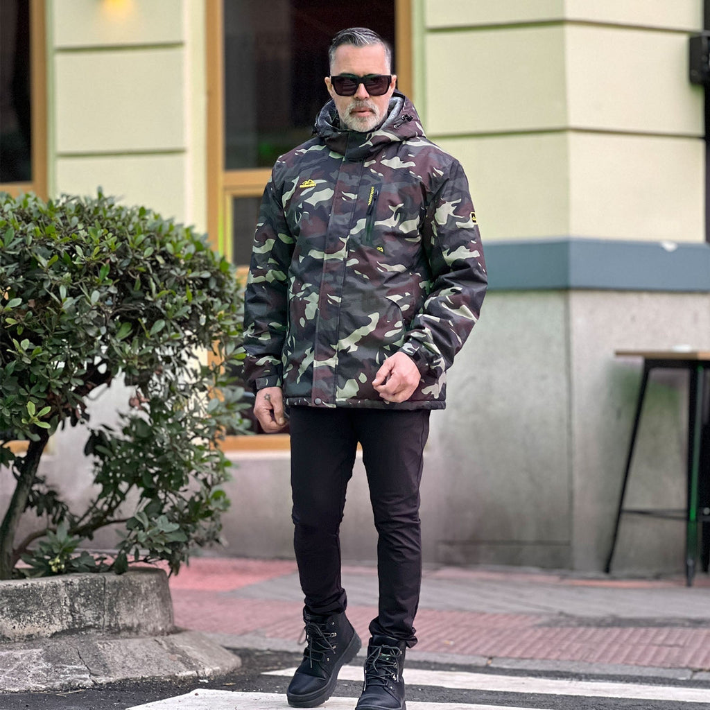 Men's Water-Repellent Winter Ski Jacket with Fleece Lining - Insulated, Breathable, and Stylish Outerwear for Cold Weather Adventures