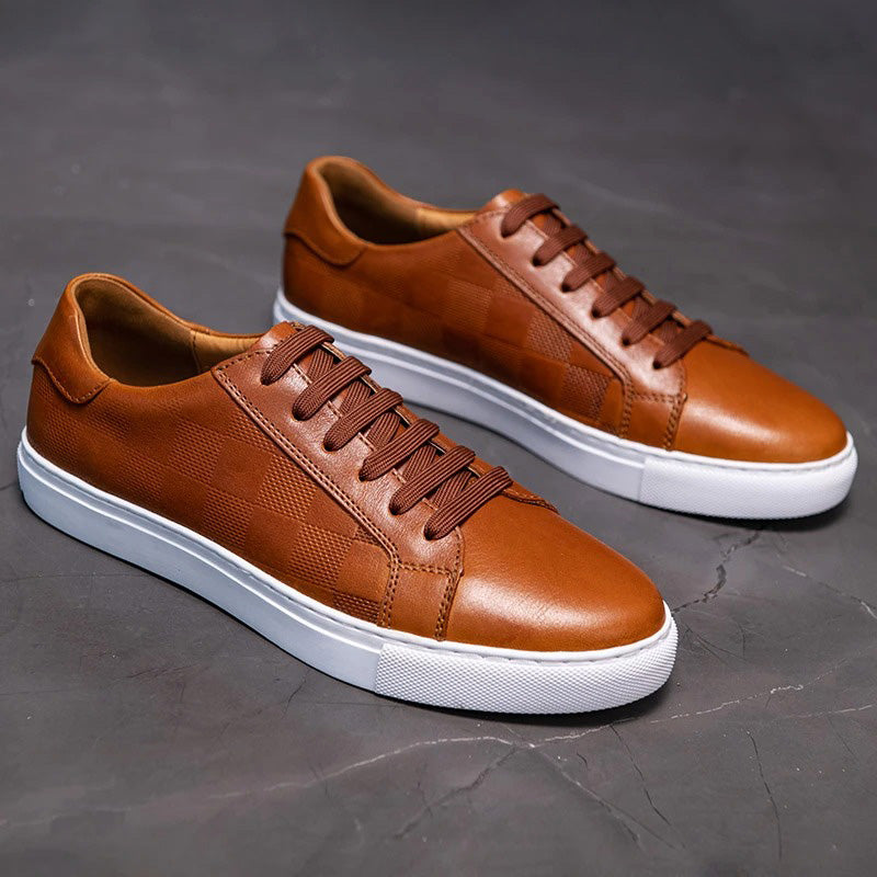 Men's Low-Top Lace-Up Sneakers with Stylish Contrast Sole - Comfortable Casual Footwear