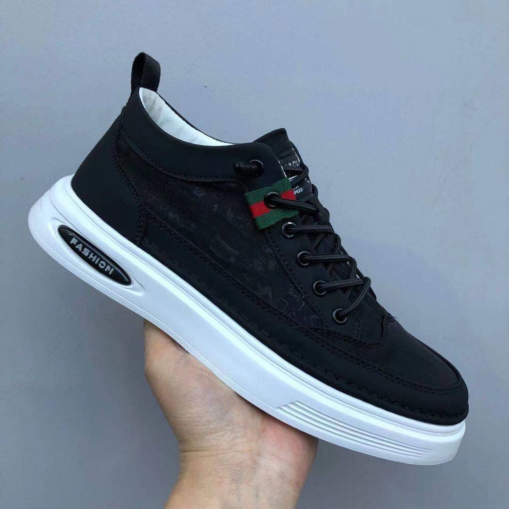 Men's Lace-Up Low-Top Sneakers with Padded Collar, Non-Slip Grip Sole, Comfortable Casual Footwear for Everyday Wear