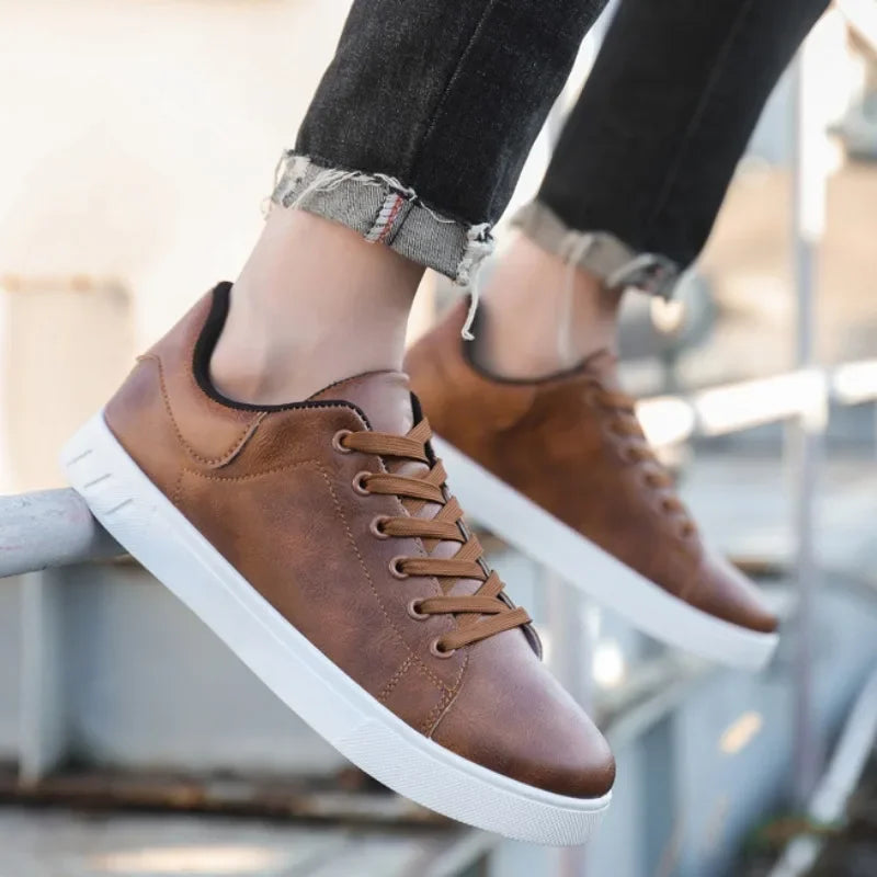 Stylish Modern Casual Sneakers for Men - Comfortable & Versatile Footwear for Everyday Wear