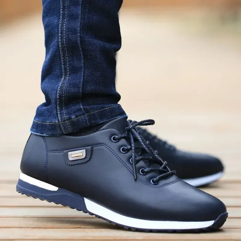 Men's Casual Lace-Up Sneakers with Streamlined Sporty Outsole - Comfortable & Stylish Footwear for Everyday Wear