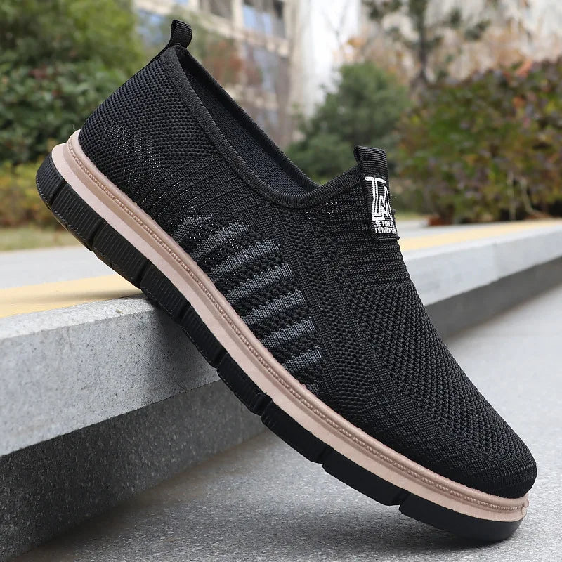 Men's Lightweight Mesh Slip-On Sneakers | Flexible Sole for Ultimate Comfort & Breathability