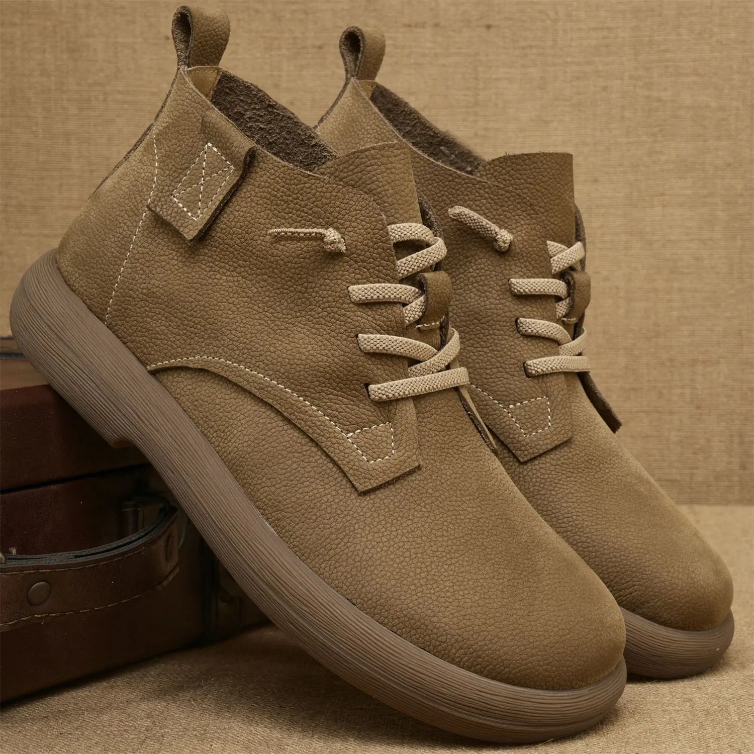 Men's Vintage Lace-Up Ankle Boots - Soft Sole Short Workwear Footwear for Comfort and Durability
