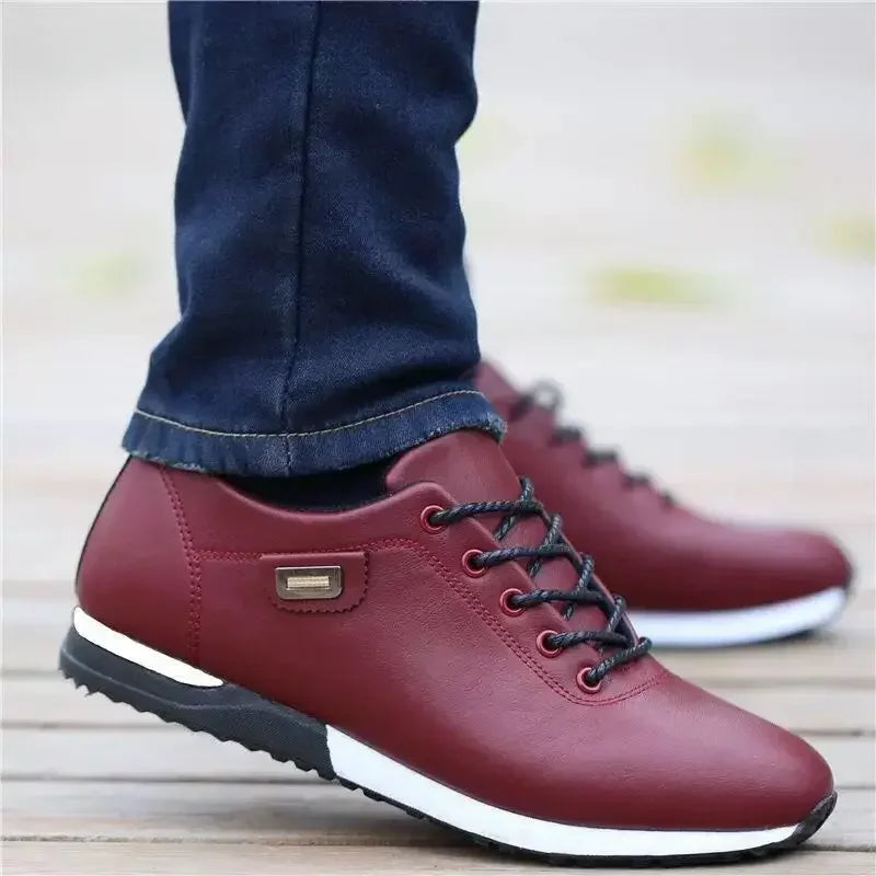 Men's Casual Lace-Up Sneakers with Streamlined Sporty Outsole - Comfortable & Stylish Footwear for Everyday Wear