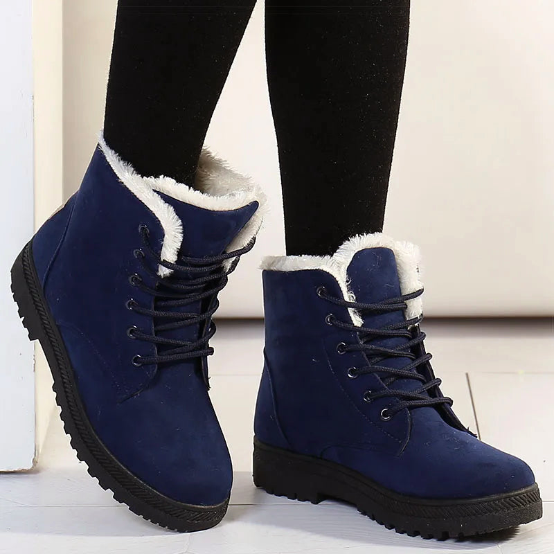 Cozy Faux Fur Lined Lace-Up Winter Ankle Boots for Women