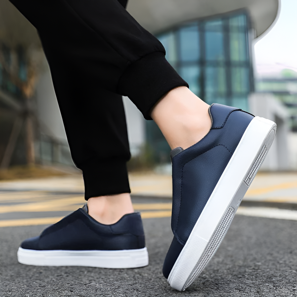 Stylish Men's Sneakers - Trendy Athletic Footwear for Comfort & Performance