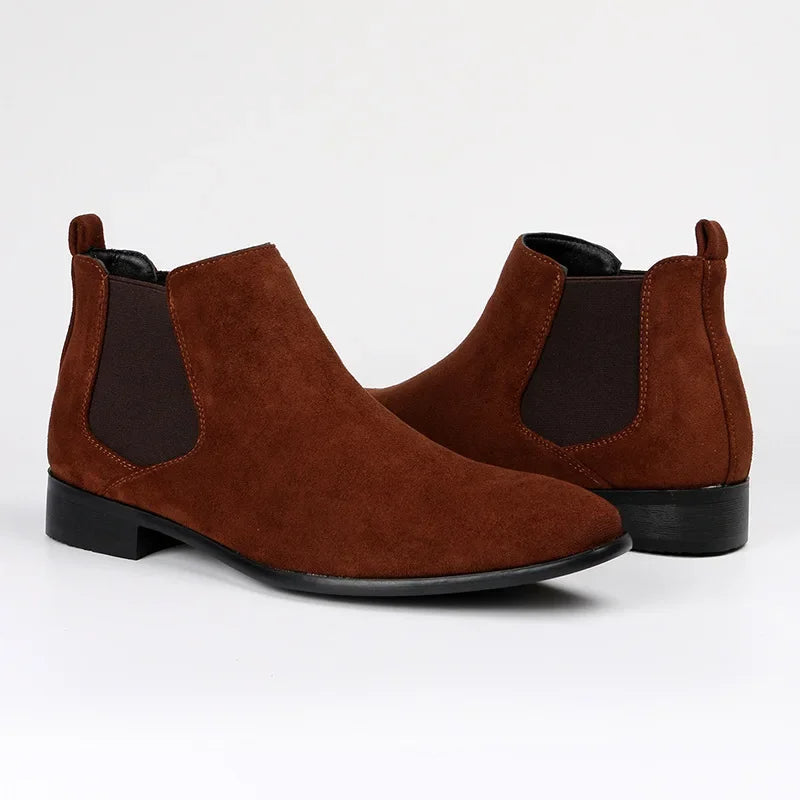 Men's Sleek Pointed Toe Chelsea Boots - Stylish Slip-On Design for Effortless Elegance