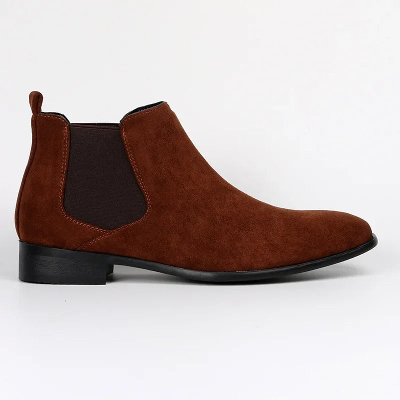 Men's Sleek Pointed Toe Chelsea Boots - Stylish Slip-On Design for Effortless Elegance