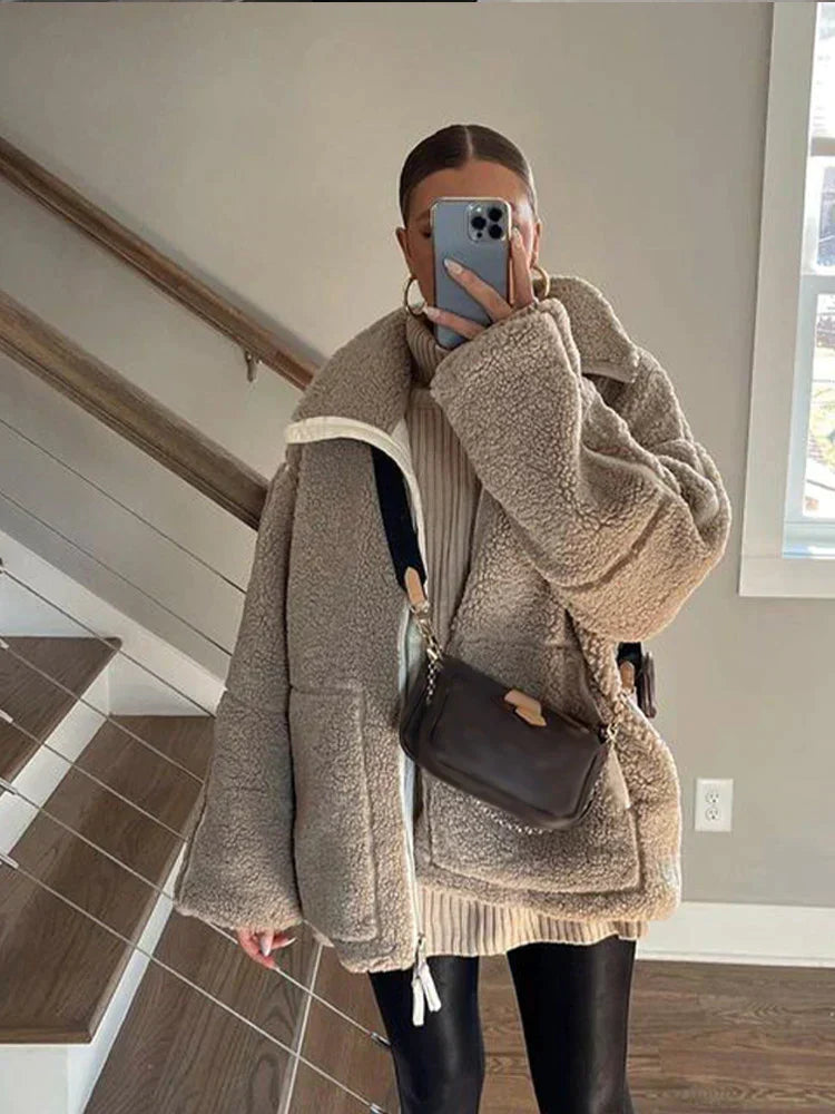 Lorelei Women's Stylish Jacket - Lightweight, Versatile Outerwear for All Seasons