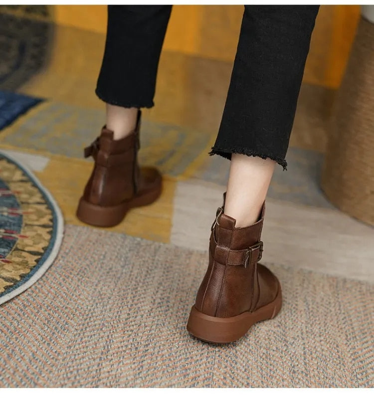 Stylish Women's Mid-Ankle Boots with Side Buckle - Comfortable Flat Sole for All-Day Wear