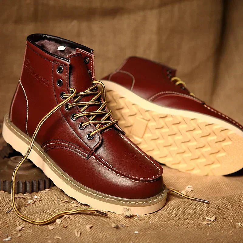 Men's Casual Lace-Up Moc Toe Boots with Rugged Sole for Street Style Comfort and Durability