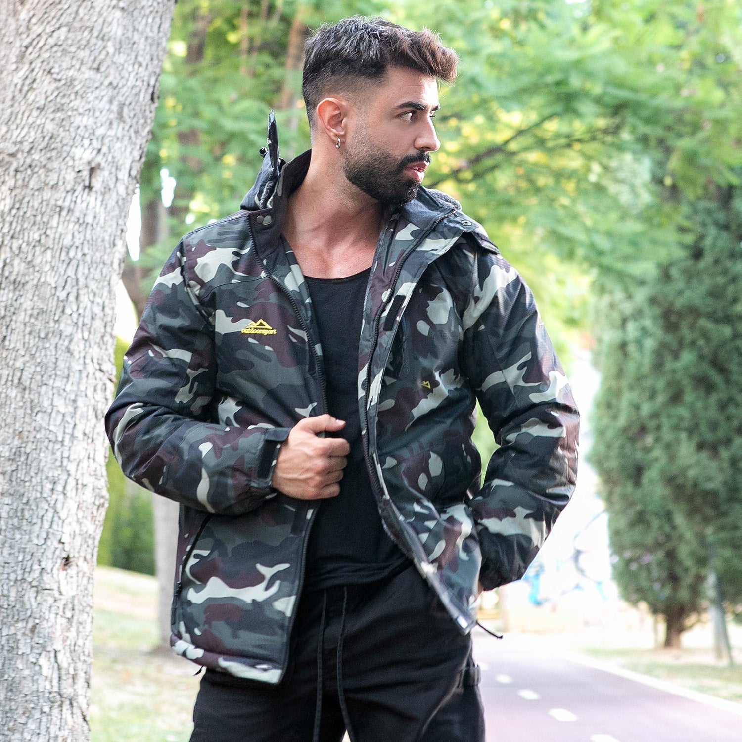 Men's Water-Repellent Winter Ski Jacket with Fleece Lining - Insulated, Breathable, and Stylish Outerwear for Cold Weather Adventures